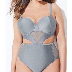 Gabifresh X Swimsuits for All, Gravitron 16 DD NWT